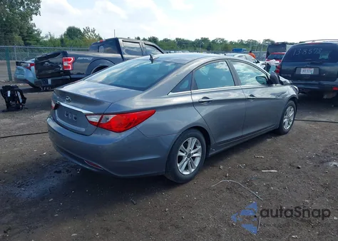 2011 Hyundai Sonata Gls z USA, uszkodzony, nr VIN 5NPEB4AC2BH224750